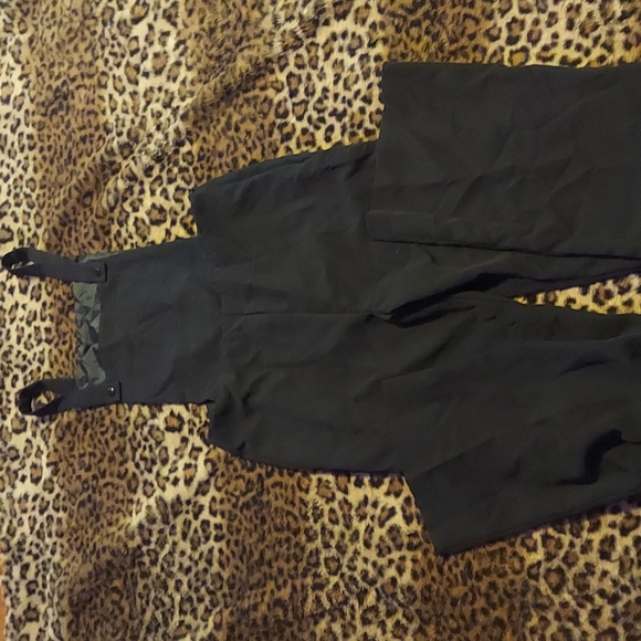 Overall fitted jumpsuit - Picture 1 of 4